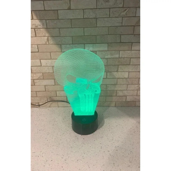 PUNISHER 3D LED Color Changing Lamp new bm - Picture 2 of 11